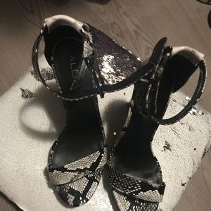 Aldo wedges